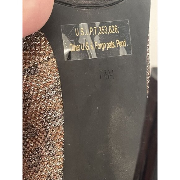 GUESS Women's 7.5 Sparkly Classic Pointy Toe Stiletto Heels Pumps Party Cocktail - Picture 11 of 11